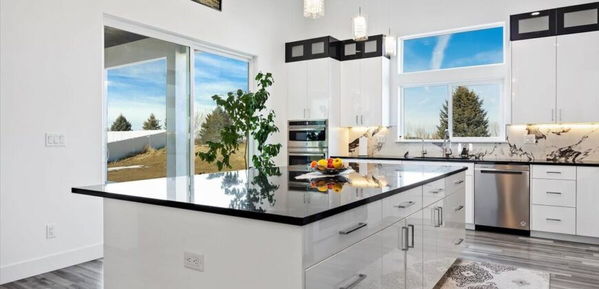 1910 Stone Gate Dr, Twin Falls