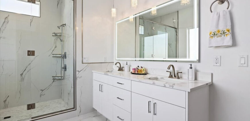 1910 Stone Gate Dr, Twin Falls