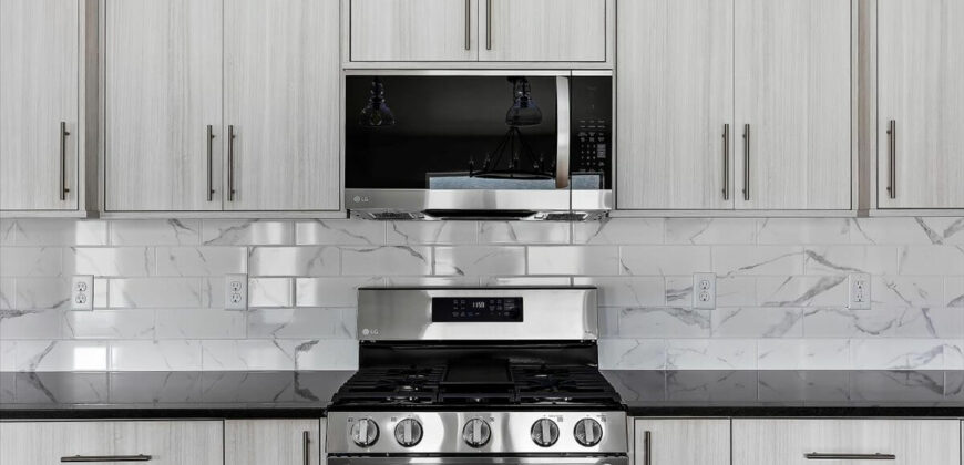 1003 Black Mt Drive, Kimberly