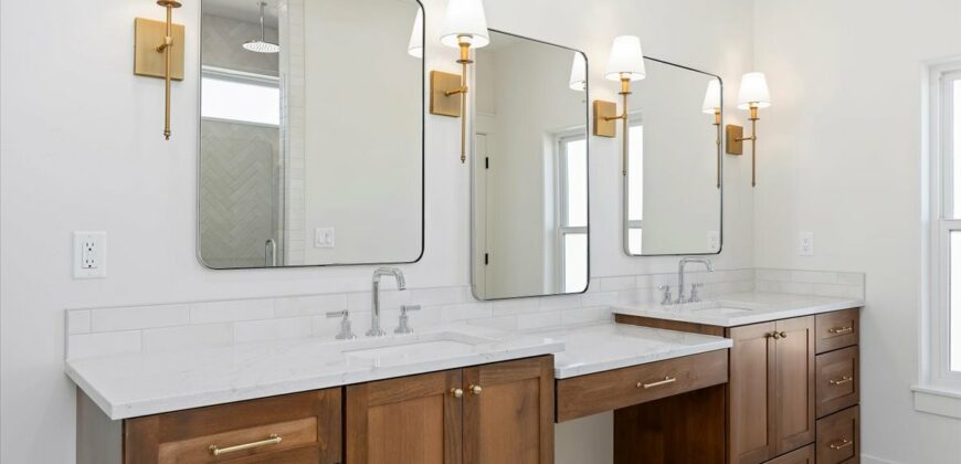 4231 N 2754 E, Twin Falls ID