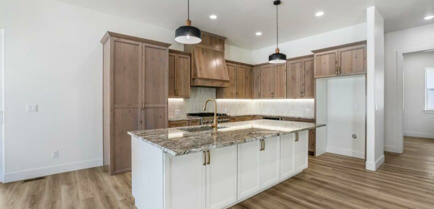 513 Falling Leaf Lane. Twin Falls ID