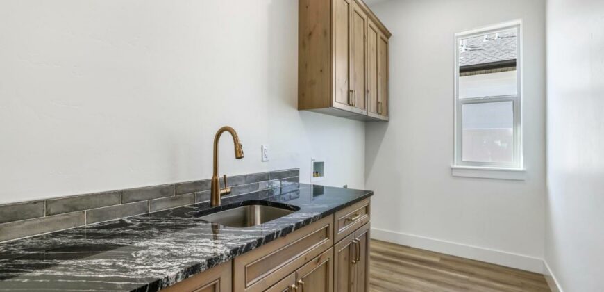 513 Falling Leaf Lane. Twin Falls ID