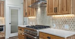 1353 Riverside Dr, Buhl ID