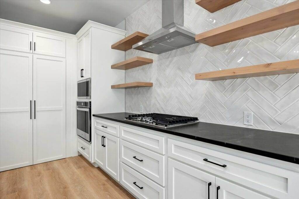 15-Kitchen