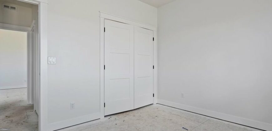 256 Mariposa Cir, Shoshone
