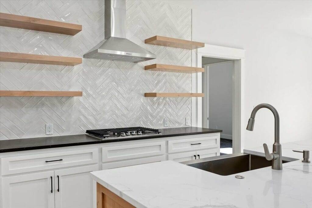 18-Kitchen