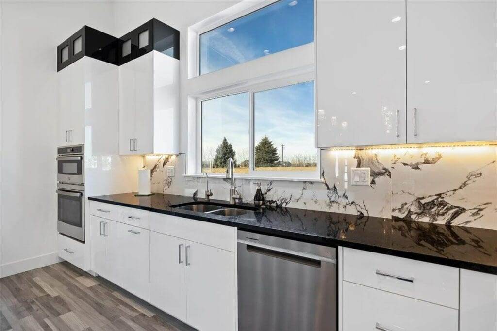 19-Kitchen