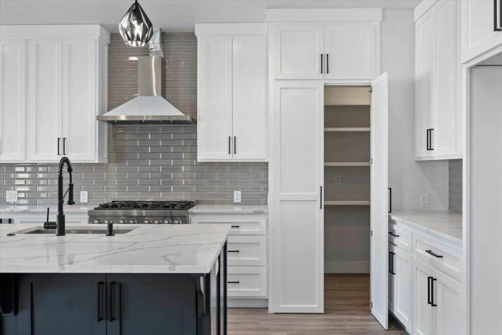 22-Kitchen