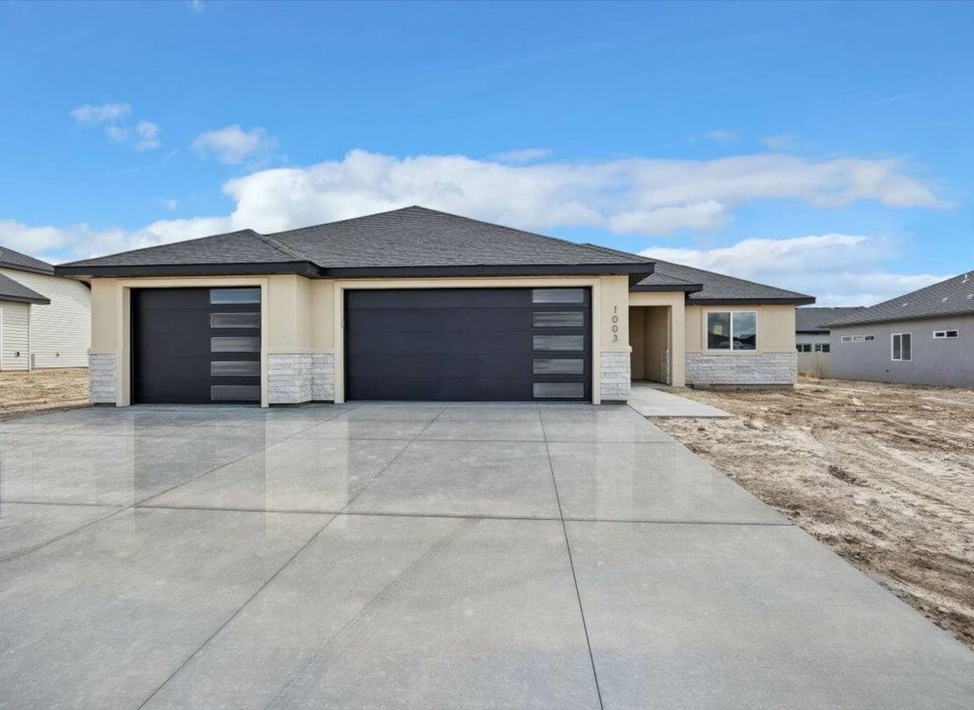 1003 Black Mt Drive, Kimberly