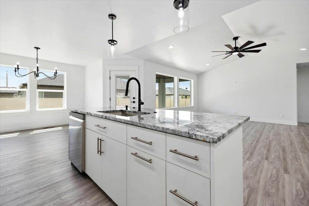 09-Kitchen