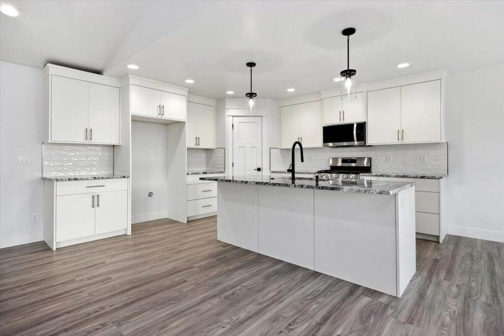 12-Kitchen