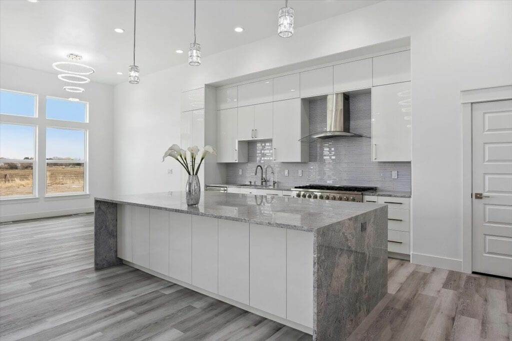 14-Kitchen