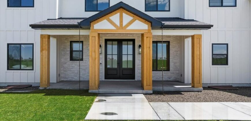 3553 E 3876 N, Kimberly