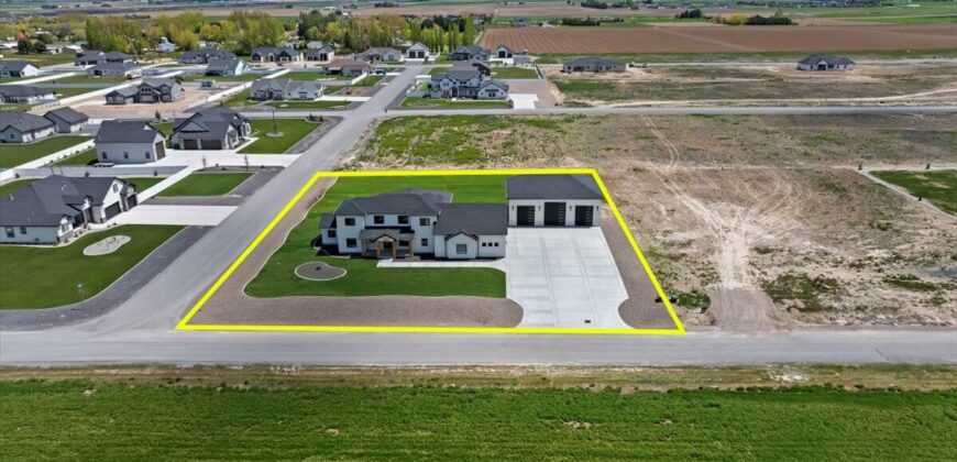 3553 E 3876 N, Kimberly