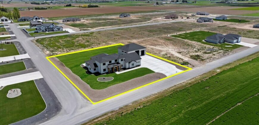 3553 E 3876 N, Kimberly