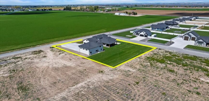 3553 E 3876 N, Kimberly