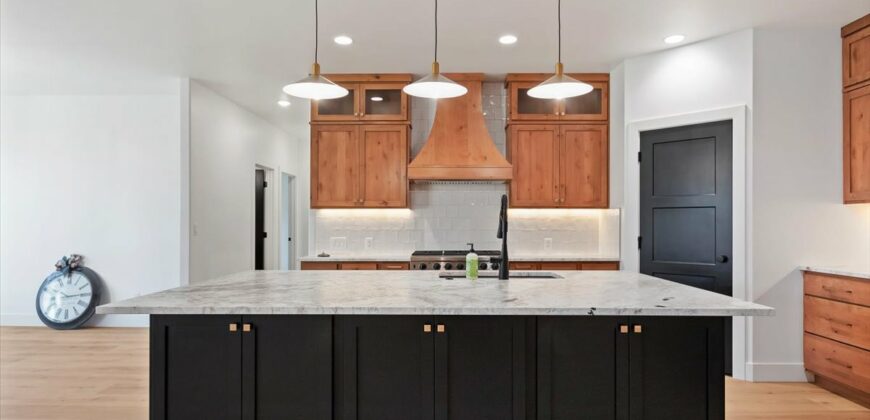 2054 Red Rock Way, Twin Falls ID