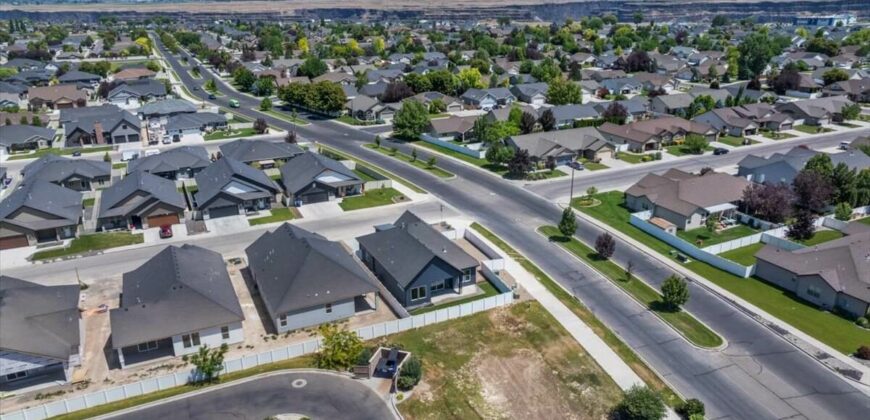 507 Falling Leaf Lane, Twin Falls ID