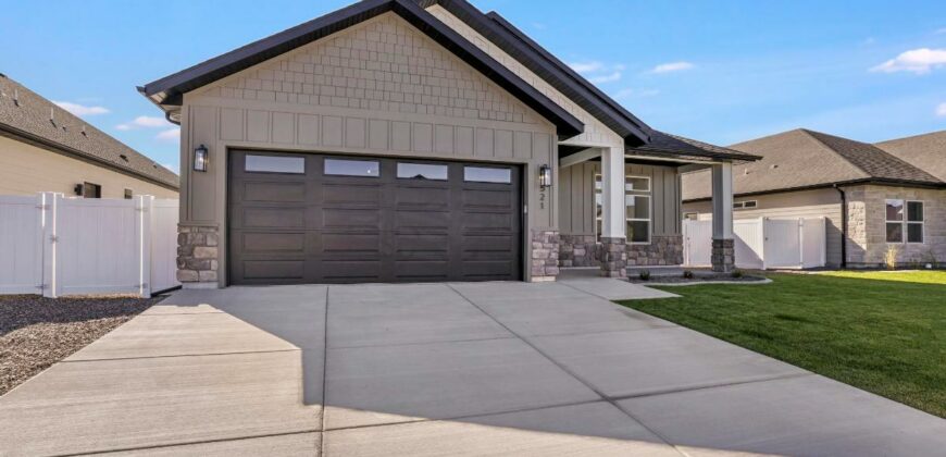 521 Falling Leaf Lane. Twin Falls ID