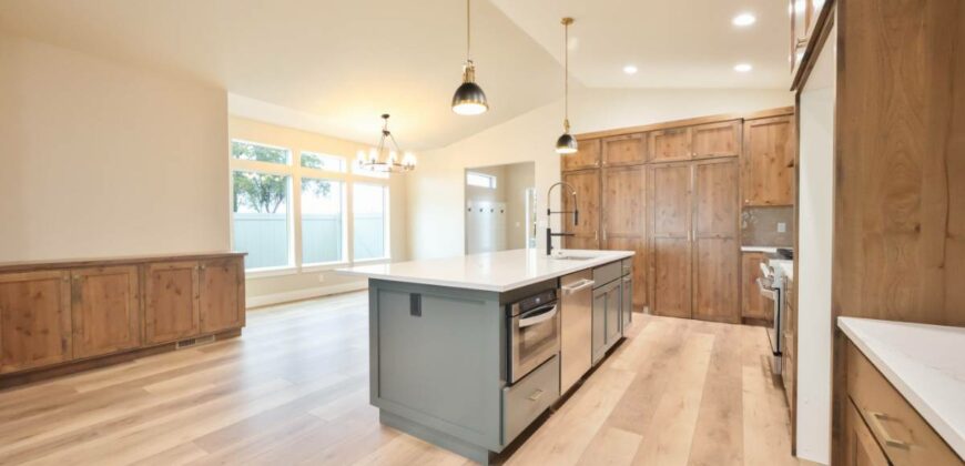 844 Coral Rd, Kimberly, ID