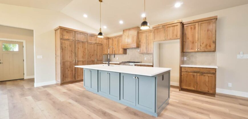 844 Coral Rd, Kimberly, ID